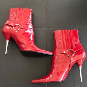 DIOR red patent bootie size 40 (see new pix!)